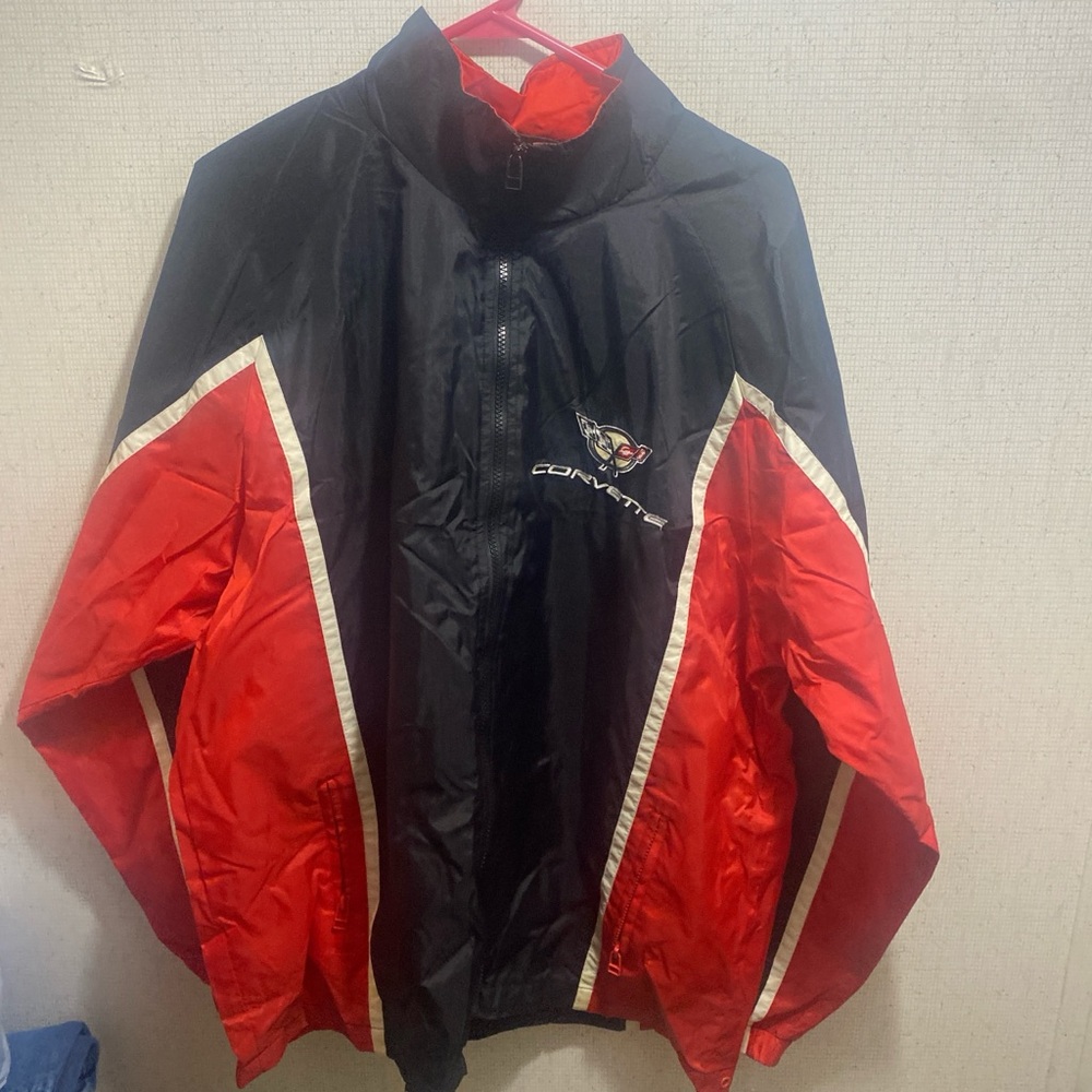 Black and Red Windbreaker with High Collar and Full-Zip Corvette